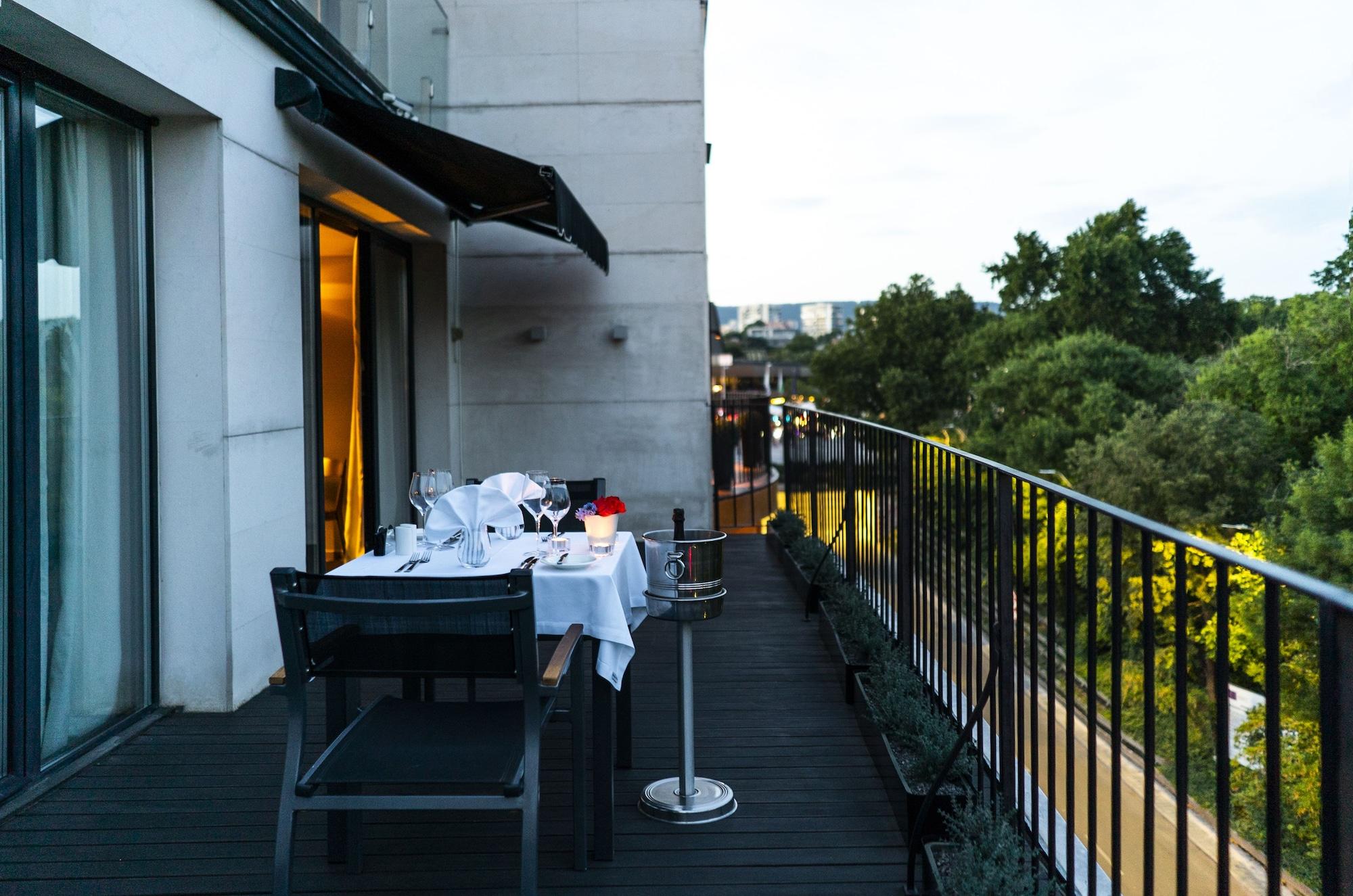 Modus Hotel Varna Ngoại thất bức ảnh