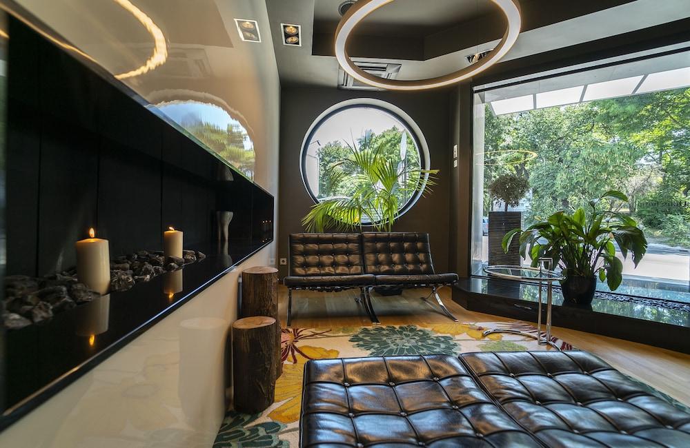 Modus Hotel Varna Ngoại thất bức ảnh