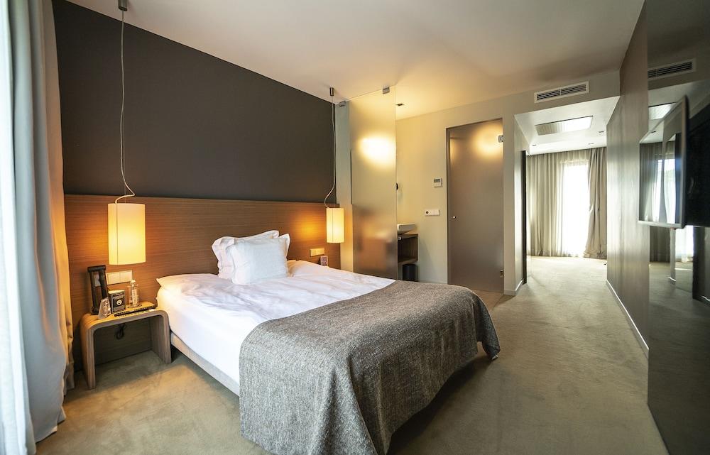 Modus Hotel Varna Ngoại thất bức ảnh