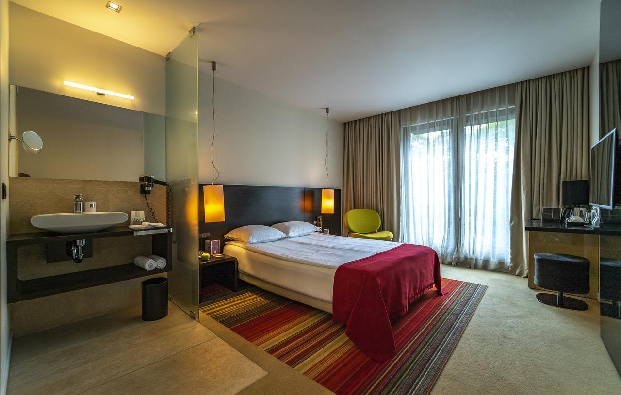 Modus Hotel Varna Ngoại thất bức ảnh