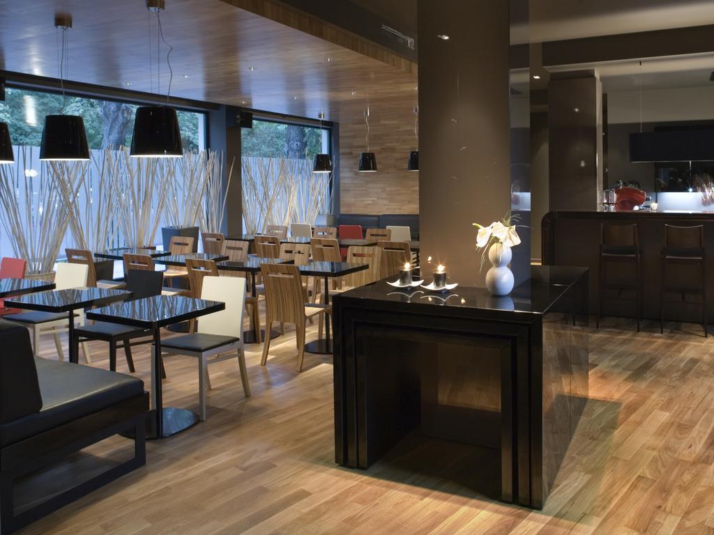 Modus Hotel Varna Ngoại thất bức ảnh